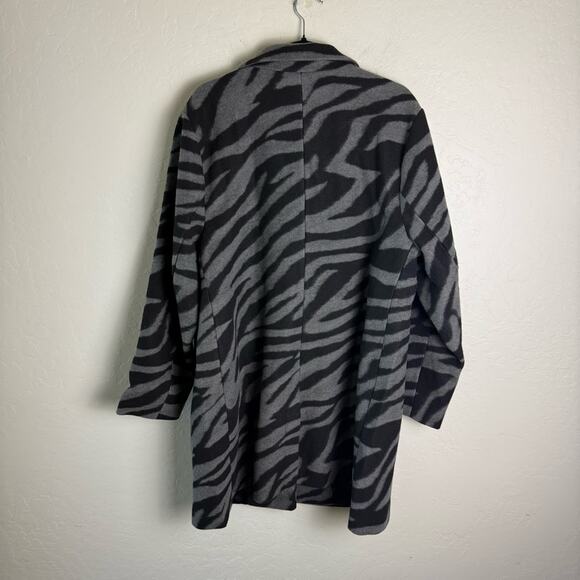 Torrid Grey Tiger Wave Jacquard Blazer Style Coat 2X NWT 40995116 - Picture 10 of 16